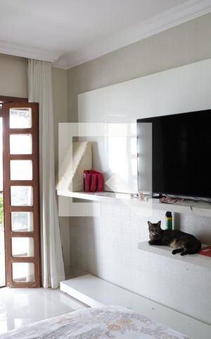 Casa de condomínio para alugar com 296m², 3 quartos e 2 vagasQuarto 3