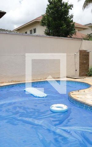 Casa de condomínio para alugar com 296m², 3 quartos e 2 vagasÁrea Externa