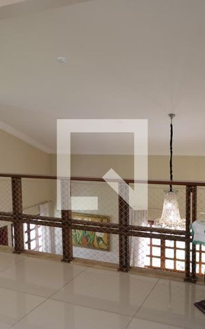 Casa de condomínio para alugar com 296m², 3 quartos e 2 vagasSala