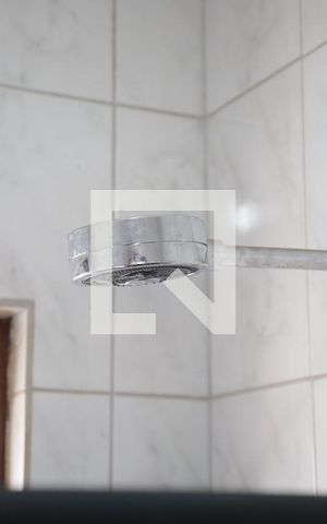 Casa de condomínio para alugar com 296m², 3 quartos e 2 vagasQuarto