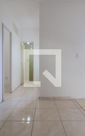 Studio para alugar com 47m², 2 quartos e sem vaga Studio para alugar com 47m², 2 quartos e sem vagaSala
