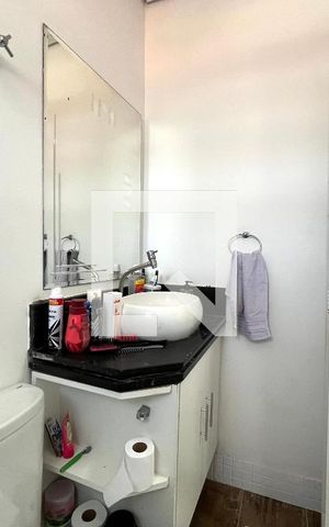 Casa à venda com 300m², 5 quartos e 3 vagas Casa à venda com 300m², 5 quartos e 3 vagasBanheiro da Suíte