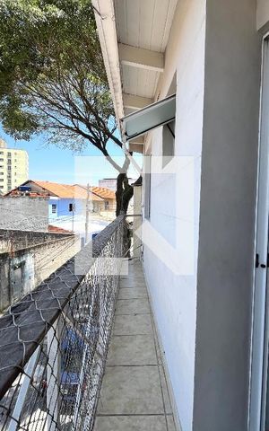 Casa à venda com 300m², 5 quartos e 3 vagas Casa à venda com 300m², 5 quartos e 3 vagasVaranda da Suíte