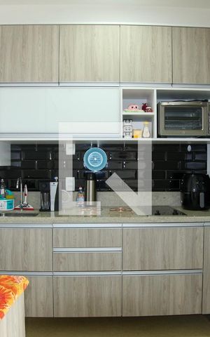 Studio à venda com 27m², 1 quarto e 1 vaga Studio à venda com 27m², 1 quarto e 1 vagaCozinha