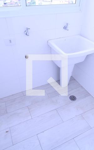 Apartamento para alugar com 50m², 2 quartos e 1 vagaÁrea de Serviço