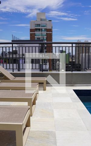 Studio à venda com 24m², 1 quarto e sem vagaPiscina