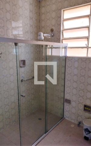 Apartamento à venda com 90m², 3 quartos e 1 vaga Apartamento à venda com 90m², 3 quartos e 1 vagaBanheiro