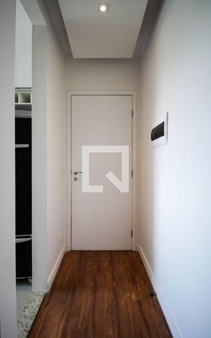 Apartamento à venda com 55m², 2 quartos e 1 vaga Apartamento à venda com 55m², 2 quartos e 1 vagaCorredor