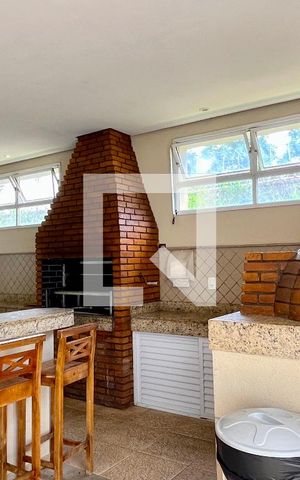 Apartamento para alugar com 136m², 3 quartos e 2 vagas Apartamento para alugar com 136m², 3 quartos e 2 vagasÁrea comum - Churrasqueira