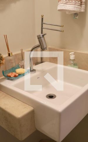 Apartamento para alugar com 136m², 3 quartos e 2 vagas Apartamento para alugar com 136m², 3 quartos e 2 vagasLavabo