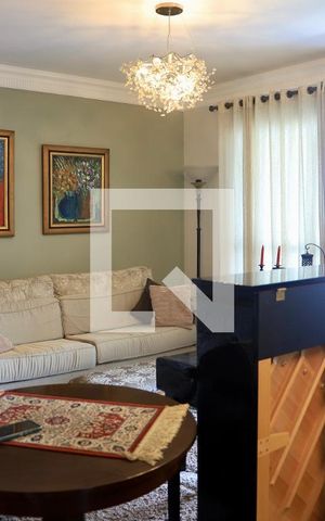 Apartamento para alugar com 136m², 3 quartos e 2 vagas Apartamento para alugar com 136m², 3 quartos e 2 vagasSala