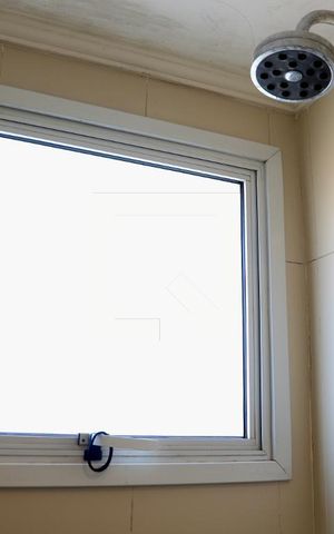 Apartamento para alugar com 136m², 3 quartos e 2 vagas Apartamento para alugar com 136m², 3 quartos e 2 vagasBanheiro da Suíte 1