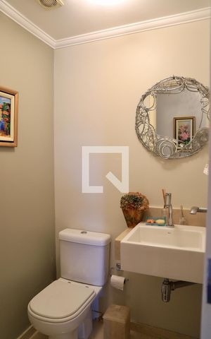 Apartamento para alugar com 136m², 3 quartos e 2 vagas Apartamento para alugar com 136m², 3 quartos e 2 vagasLavabo