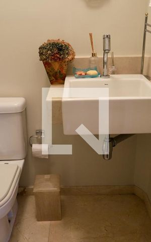Apartamento para alugar com 136m², 3 quartos e 2 vagas Apartamento para alugar com 136m², 3 quartos e 2 vagasLavabo