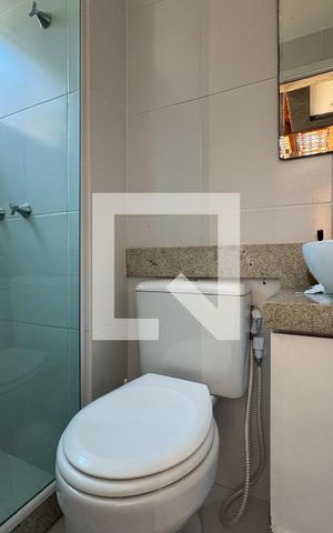 Casa de condomínio à venda com 260m², 5 quartos e 2 vagas Casa de condomínio à venda com 260m², 5 quartos e 2 vagasÁrea externa - Banheiro
