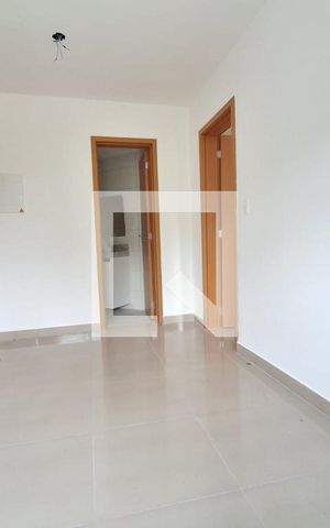 Apartamento à venda com 40m², 1 quarto e 1 vaga Apartamento à venda com 40m², 1 quarto e 1 vagaSala