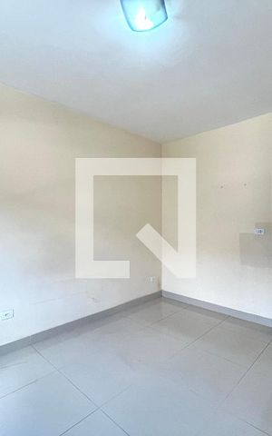 Casa à venda com 309m², 4 quartos e 2 vagas Casa à venda com 309m², 4 quartos e 2 vagasSuite
