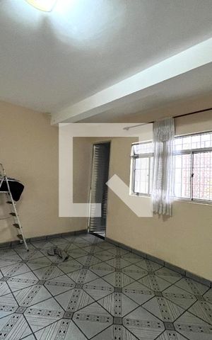 Casa à venda com 309m², 4 quartos e 2 vagas Casa à venda com 309m², 4 quartos e 2 vagasSala de Jantar