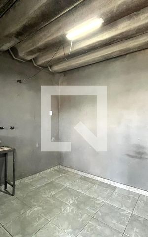 Casa à venda com 309m², 4 quartos e 2 vagas Casa à venda com 309m², 4 quartos e 2 vagasQuarto de Serviço