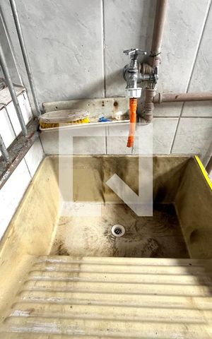 Casa à venda com 309m², 4 quartos e 2 vagas Casa à venda com 309m², 4 quartos e 2 vagasÁrea de Serviço
