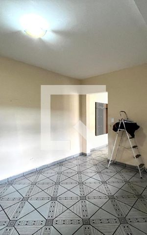 Casa à venda com 309m², 4 quartos e 2 vagas Casa à venda com 309m², 4 quartos e 2 vagasSala de Jantar