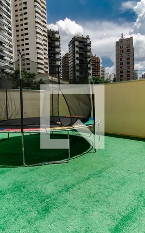 Apartamento para alugar com 117m², 3 quartos e 3 vagas Apartamento para alugar com 117m², 3 quartos e 3 vagasÁrea comum - Playground