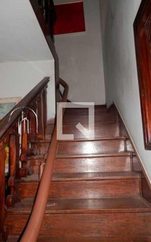 Casa à venda com 580m², 6 quartos e 2 vagas