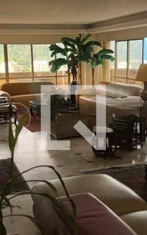 Casa à venda com 723m², 6 quartos e 8 vagas