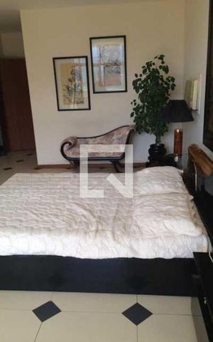 Casa à venda com 723m², 6 quartos e 8 vagas