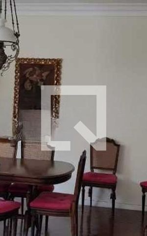 Apartamento à venda com 219m², 3 quartos e 1 vaga