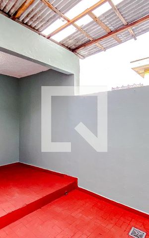 Casa à venda com 120m², 2 quartos e 1 vagaÁrea externa