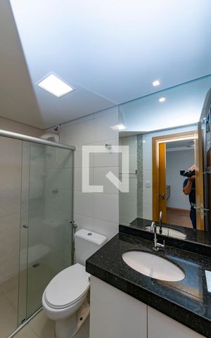 Apartamento à venda com 168m², 3 quartos e 2 vagas Apartamento à venda com 168m², 3 quartos e 2 vagasBanheiro da Suíte