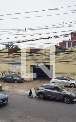 Apartamento à venda com 140m², 3 quartos e 2 vagasQuarto 2 - Vista
