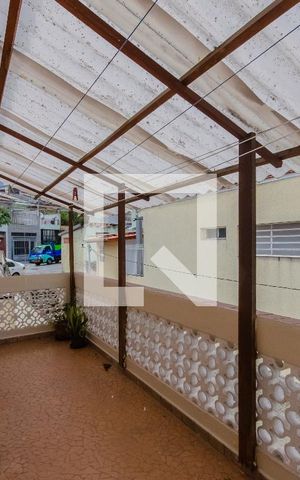 Casa à venda com 208m², 4 quartos e 2 vagas Casa à venda com 208m², 4 quartos e 2 vagasTerraço Casa 2
