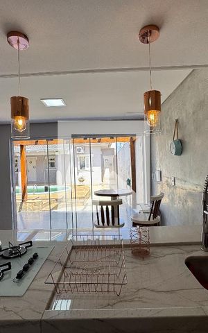 Casa à venda com 370m², 5 quartos e 3 vagasÁrea de lazer