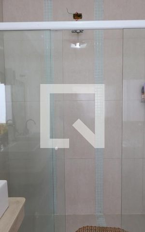 Casa para alugar com 260m², 3 quartos e 6 vagasBanheiro da Suíte Master