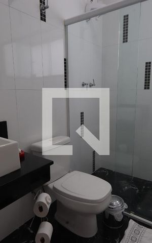 Casa para alugar com 260m², 3 quartos e 6 vagasBanheiro da Suíte 3