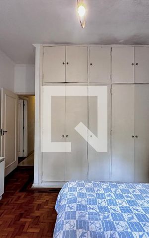 Casa à venda com 240m², 3 quartos e 4 vagas Casa à venda com 240m², 3 quartos e 4 vagasQuarto 3