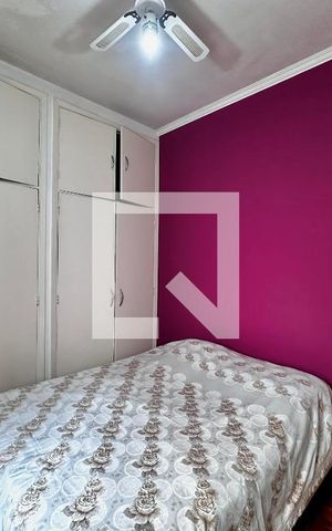 Casa à venda com 240m², 3 quartos e 4 vagas Casa à venda com 240m², 3 quartos e 4 vagasQuarto 1