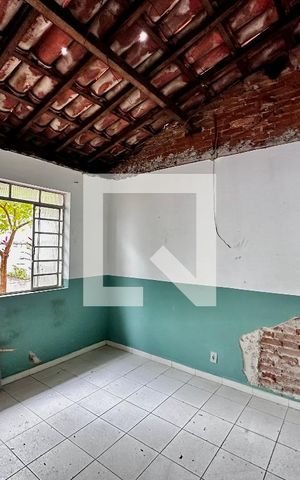 Casa à venda com 240m², 3 quartos e 4 vagas Casa à venda com 240m², 3 quartos e 4 vagasQuarto de Serviço