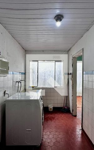 Casa à venda com 240m², 3 quartos e 4 vagas Casa à venda com 240m², 3 quartos e 4 vagasÁrea de Serviço