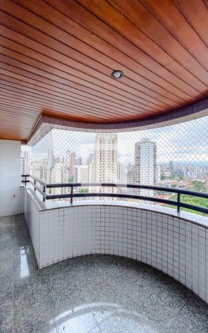 Apartamento à venda com 106m², 3 quartos e 3 vagasVaranda da Sala
