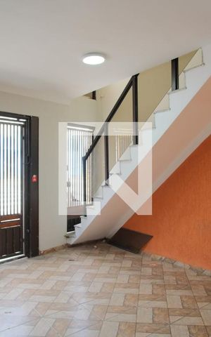 Casa à venda com 120m², 2 quartos e 2 vagasGaragem