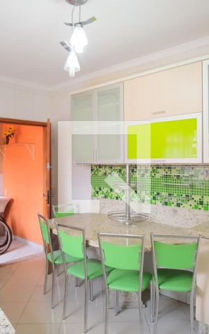 Casa à venda com 120m², 2 quartos e 2 vagasCozinha