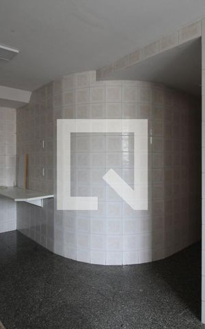 Apartamento à venda com 140m², 4 quartos e 2 vagasCozinha