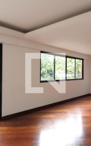 Apartamento à venda com 140m², 4 quartos e 2 vagasSala