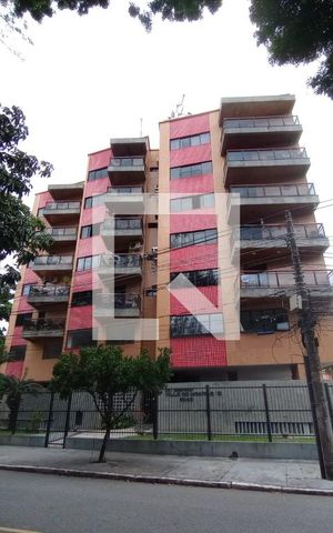 Apartamento à venda com 140m², 4 quartos e 2 vagas Apartamento à venda com 140m², 4 quartos e 2 vagasFachada