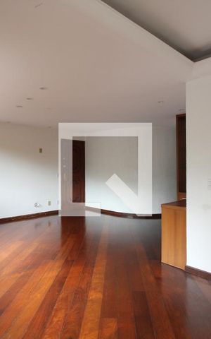 Apartamento à venda com 140m², 4 quartos e 2 vagasSala