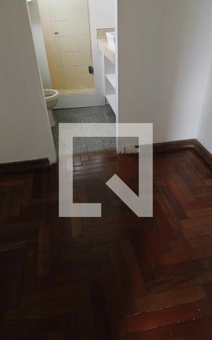 Apartamento à venda com 140m², 4 quartos e 2 vagasQuarto 4 - Closet da Suíte