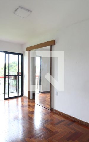 Apartamento à venda com 140m², 4 quartos e 2 vagasQuarto 4 - Suíte